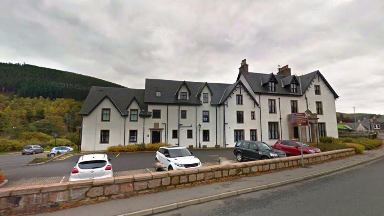 Montclaire Appartement Ballater Buitenkant foto